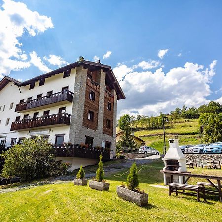 Hotel, Bar & Bistrot Saint Nicolas Gran Paradiso Ngoại thất bức ảnh