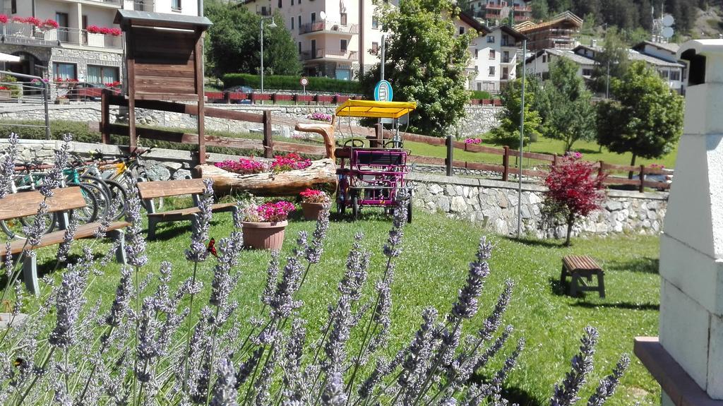 Hotel, Bar & Bistrot Saint Nicolas Gran Paradiso Ngoại thất bức ảnh