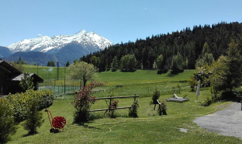 Hotel, Bar & Bistrot Saint Nicolas Gran Paradiso Ngoại thất bức ảnh