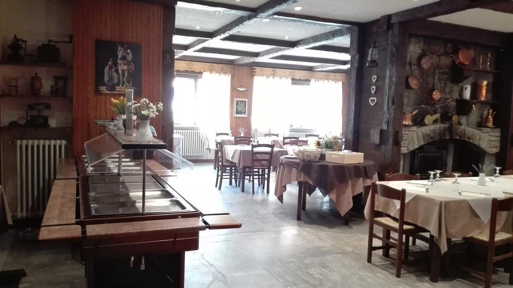 Hotel, Bar & Bistrot Saint Nicolas Gran Paradiso Ngoại thất bức ảnh